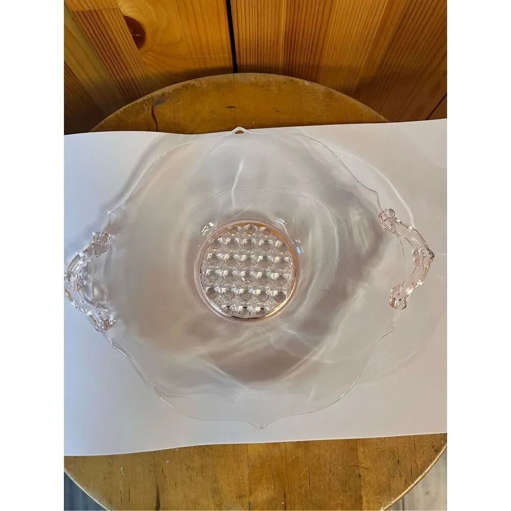 Vintage pink depression glass plate with handles 9” (7697)